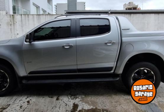 Camionetas - Chevrolet S10 AT High Country 2022 Diesel 56000Km - En Venta