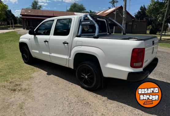 Camionetas - Volkswagen Amarok 2016 Diesel 141Km - En Venta