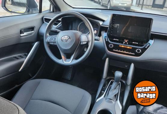 Autos - Toyota Corolla cross sin uso per 2022 Nafta 30Km - En Venta