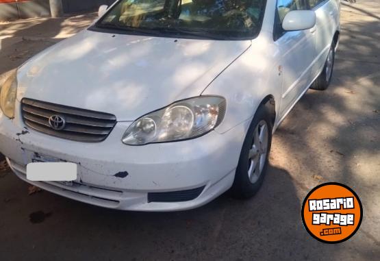 Autos - Toyota Corolla 2004 Nafta 326000Km - En Venta