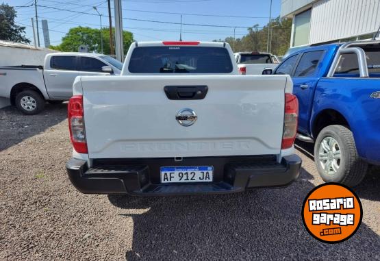 Camionetas - Nissan Frontier S 4x2 MT 2.3 D C 2023 Nafta 38286Km - En Venta