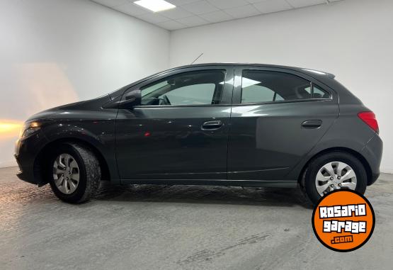 Autos - Chevrolet ONIX JOY 2019 Nafta 62000Km - En Venta