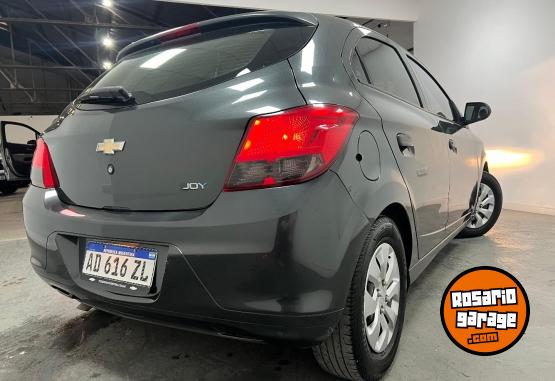 Autos - Chevrolet ONIX JOY 2019 Nafta 62000Km - En Venta