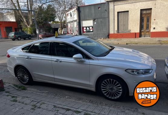 Autos - Ford Mondeo 2015 Nafta 160000Km - En Venta