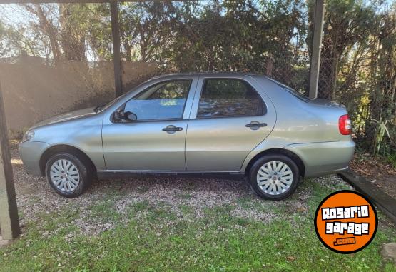 Autos - Fiat Siena 2010 Nafta 102000Km - En Venta