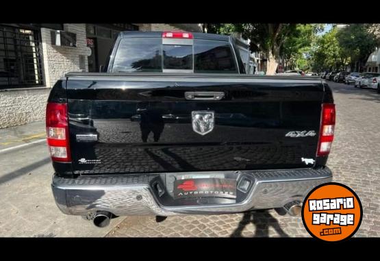 Camionetas - RAM 1500 LARAMIE 2014 Nafta 140000Km - En Venta