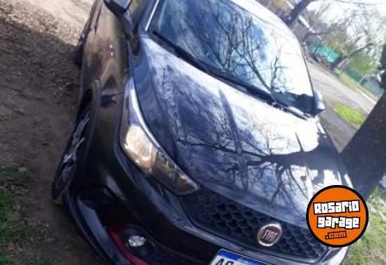 Autos - Fiat Argo hgt 2018 GNC 169000Km - En Venta