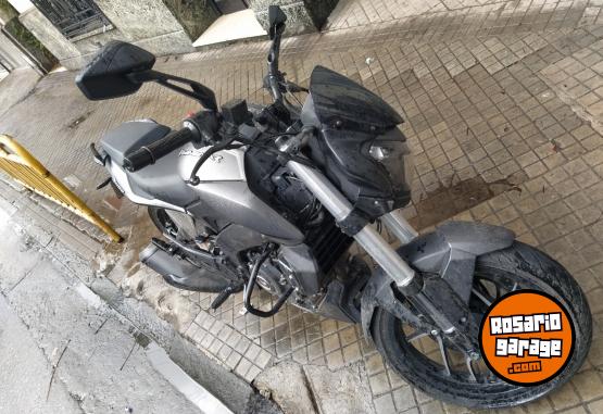 Motos - Bajaj Dominar 400 2023 Nafta 8500Km - En Venta