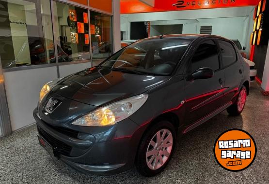 Autos - Peugeot 207 Compact Active 2013 Nafta 155000Km - En Venta