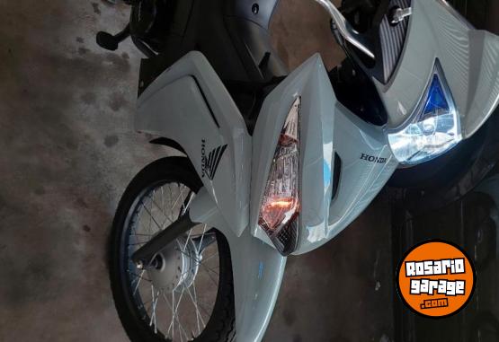 Motos - Honda Wave 2023 Nafta 1300Km - En Venta