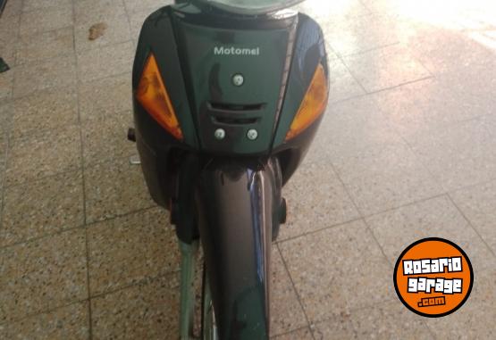 Motos - Motomel DLX 110 2023 Nafta 5200Km - En Venta