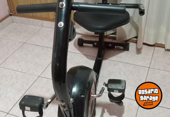 Deportes - BICICLETA FIJA - En Venta