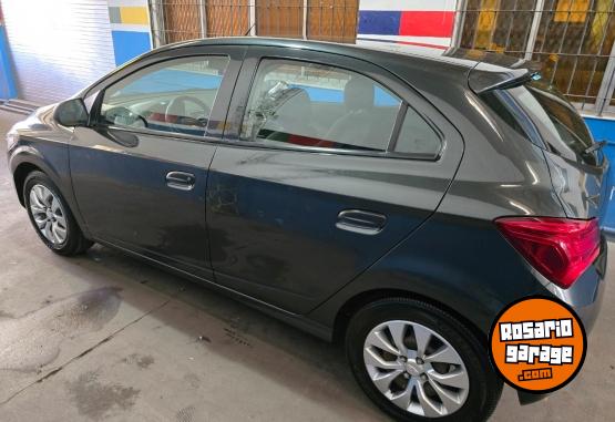 Autos - Chevrolet onix 2018 Nafta 125000Km - En Venta