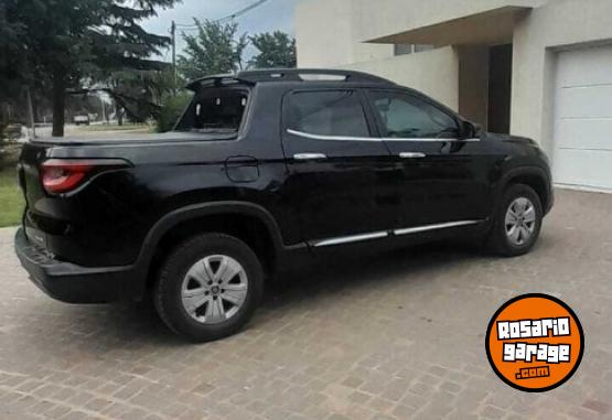 Camionetas - Fiat Toro Fredon 1.8 2019 GNC 100000Km - En Venta