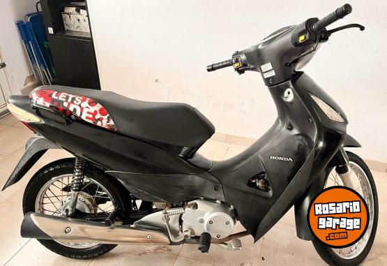 Motos - Honda Biz 2014 Nafta 10900Km - En Venta