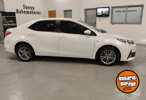 Autos - Toyota COROLLA XEI AT 2017 Nafta 65000Km - En Venta