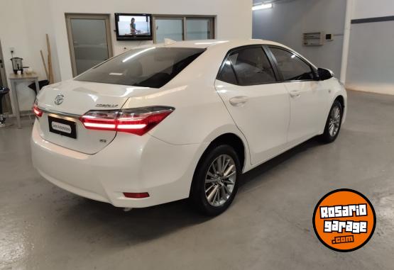 Autos - Toyota COROLLA XEI AT 2017 Nafta 65000Km - En Venta