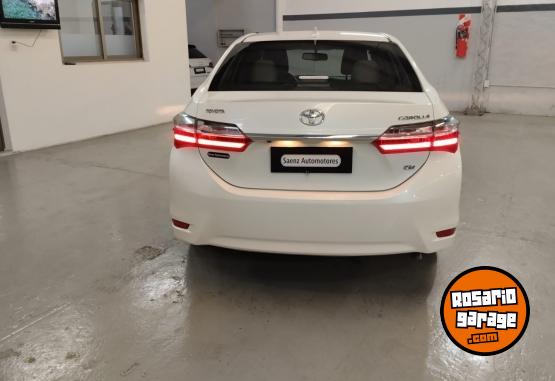 Autos - Toyota COROLLA XEI AT 2017 Nafta 65000Km - En Venta