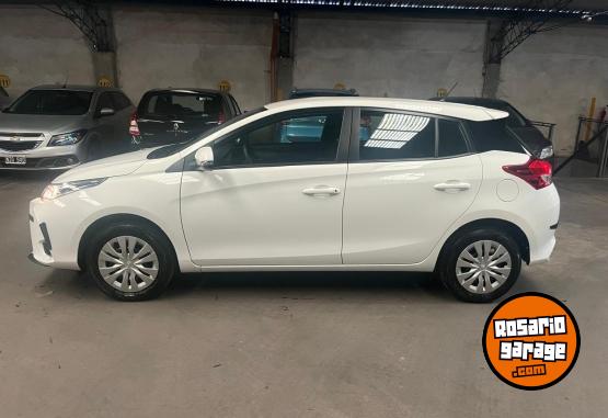 Autos - Toyota Yaris 2024 Nafta 0Km - En Venta