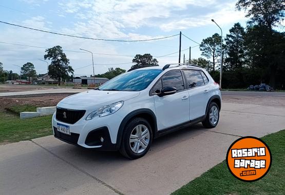 Autos - Peugeot 2008 ALlure 1.6N 2020 Nafta 105000Km - En Venta