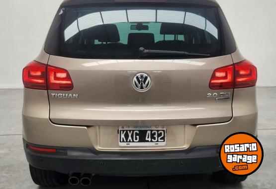 Autos - Volkswagen Tiguan bora vento 2012 Nafta 170000Km - En Venta