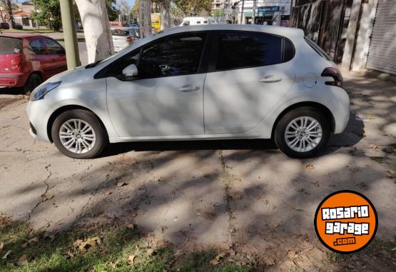 Autos - Peugeot 208 1.6 5P Allure 2018 Nafta 60000Km - En Venta