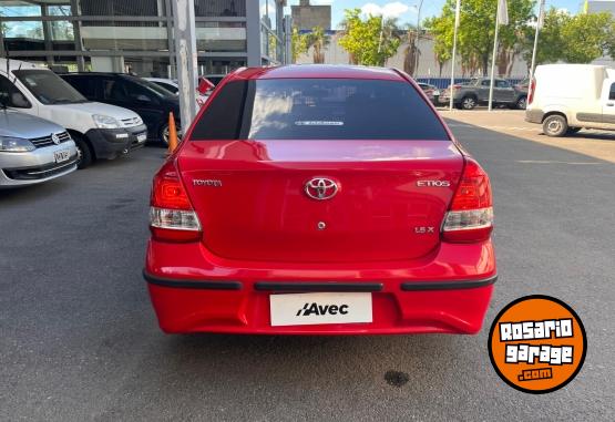 Autos - Toyota Etios X 4P 2019 Nafta 84500Km - En Venta