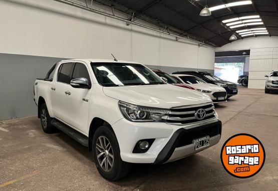 Camionetas - Toyota HILUX SRX 2016 Diesel 210000Km - En Venta