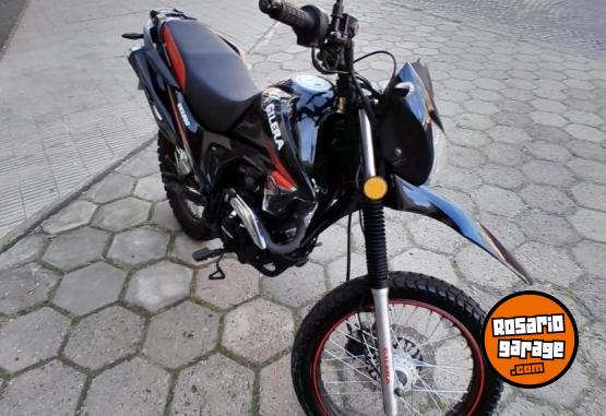 Motos - Gilera SMX 200 2023 Nafta 600Km - En Venta