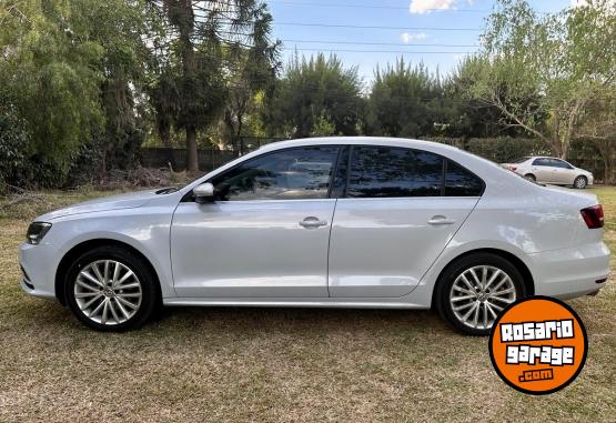 Autos - Volkswagen Vento 2018 Nafta 50000Km - En Venta