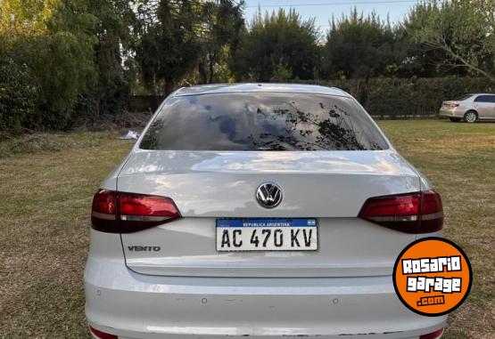 Autos - Volkswagen Vento 2018 Nafta 50000Km - En Venta