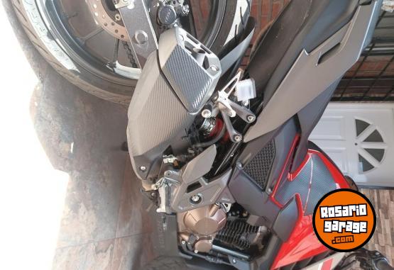 Motos - Honda Cb300f 2023 Nafta 7100Km - En Venta