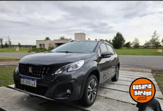 Autos - Peugeot Peugeot 2008 Feline 1.6 2023 Nafta 17000Km - En Venta