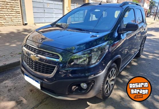 Autos - Chevrolet Spin 2017 Nafta 100000Km - En Venta