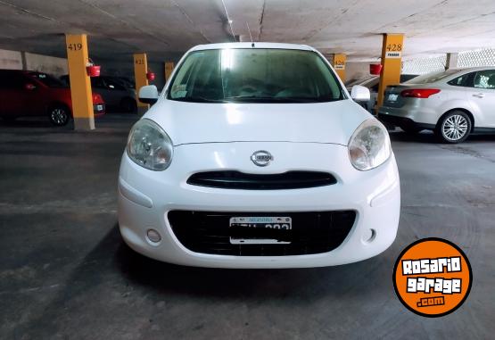 Autos - Nissan MARCH VISIA 2013 Nafta 116000Km - En Venta