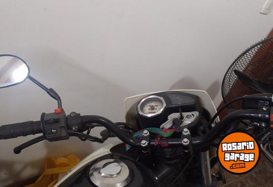 Motos - Motomel Skua 150 2014 Nafta 10300Km - En Venta