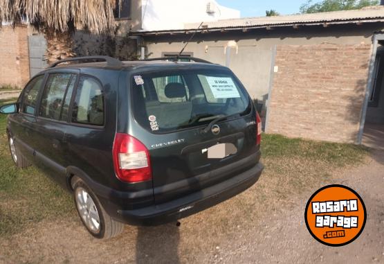 Autos - Chevrolet Zafira 2009 GNC 250000Km - En Venta