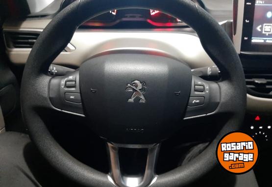 Autos - Peugeot 2008 2020 Nafta 25000Km - En Venta