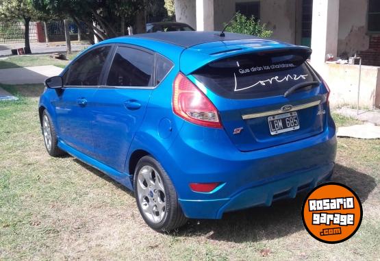 Autos - Ford Fiesta kinetic titanium 2012 Nafta 167000Km - En Venta