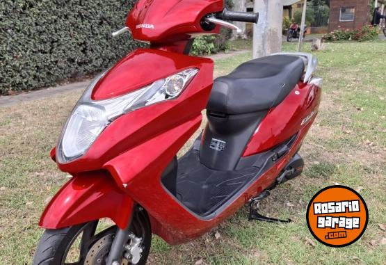 Motos - Honda ELITE 2014 Nafta 24000Km - En Venta