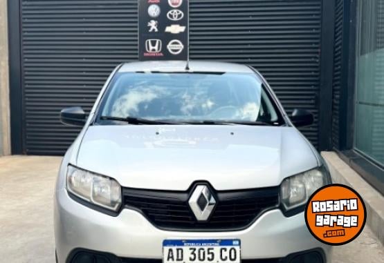 Autos - Renault Logan 2019 Nafta 87000Km - En Venta