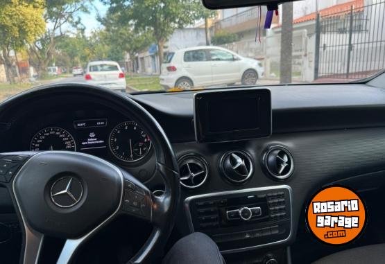 Autos - Mercedes Benz A200 2013 Nafta 120000Km - En Venta