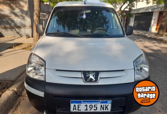 Utilitarios - Peugeot Partner 1.6 nafta 2018 Nafta 126000Km - En Venta