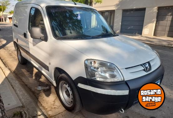 Utilitarios - Peugeot Partner 1.6 nafta 2018 Nafta 126000Km - En Venta