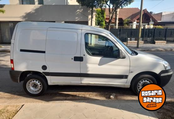 Utilitarios - Peugeot Partner 1.6 nafta 2018 Nafta 126000Km - En Venta