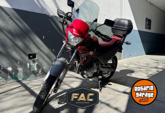 Motos - Honda FALCN 400 2013 Nafta 19000Km - En Venta