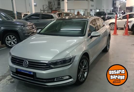 Autos - Volkswagen PASSAT 2.0 TSI DSG 2018 Nafta 82000Km - En Venta