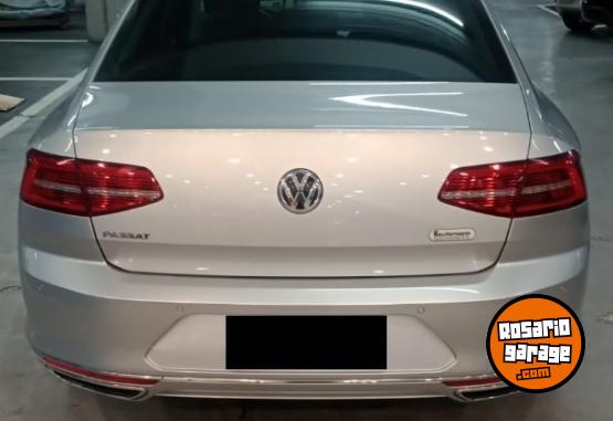 Autos - Volkswagen PASSAT 2.0 TSI DSG 2018 Nafta 82000Km - En Venta