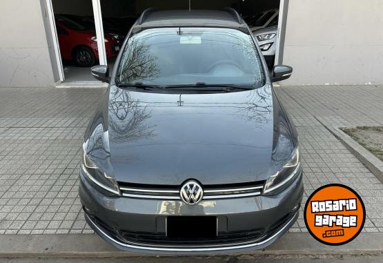 Autos - Volkswagen Suran Trendline 2015 Nafta 85000Km - En Venta