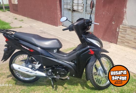 Motos - Honda 110 2021 Nafta 13485Km - En Venta